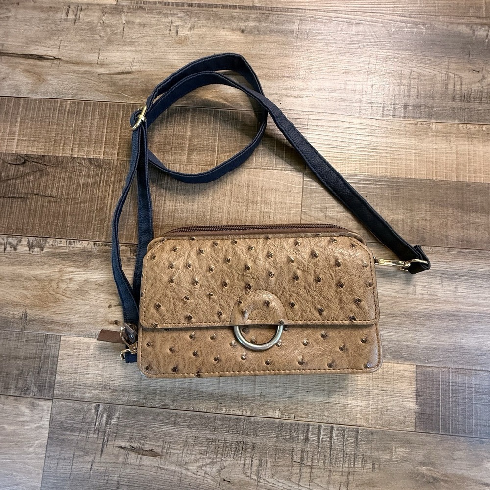 Bueno Vintage Tan Ostrich Embossed Leather Crossbody Wallet Purse Bag